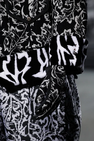 Look 135